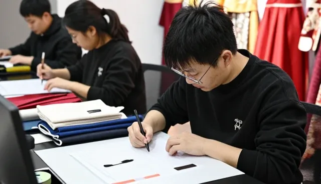 包装配送为服饰定制提供更多可能